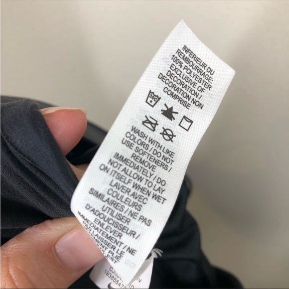 Nike Swoosh Luxe Medium-Support Padded Sports Bra Black XL CJ0544 - Picture 10 of 11